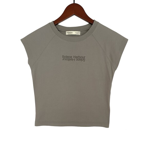 Pull&Bear Tops - Pull&Bear “Solace Harbour” Slogan Tee – Size M